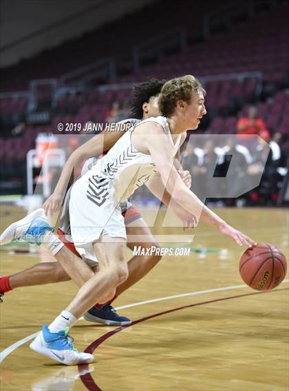 Thumbnail 3 in Miramar vs. Grandview (Tarkanian Classic) photogallery.