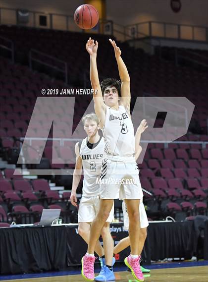 Thumbnail 3 in Miramar vs. Grandview (Tarkanian Classic) photogallery.