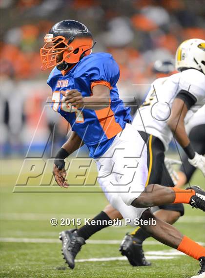 Thumbnail 3 in Kentwood vs. Haynesville (LHSAA Class 1A Final)   photogallery.