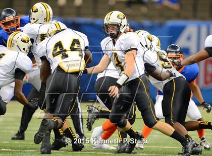 Thumbnail 2 in Kentwood vs. Haynesville (LHSAA Class 1A Final)   photogallery.
