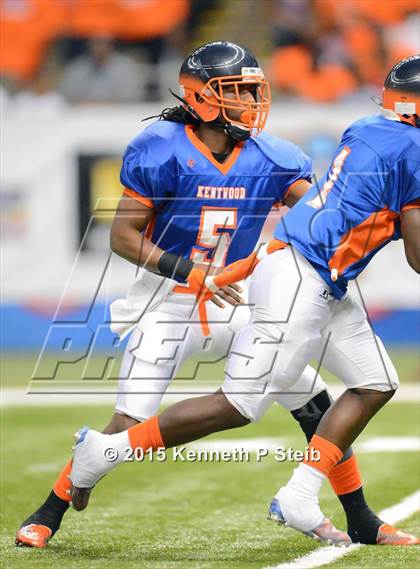 Thumbnail 1 in Kentwood vs. Haynesville (LHSAA Class 1A Final)   photogallery.