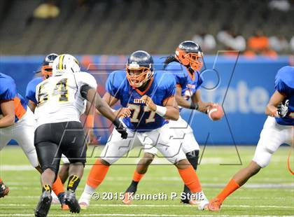 Thumbnail 1 in Kentwood vs. Haynesville (LHSAA Class 1A Final)   photogallery.