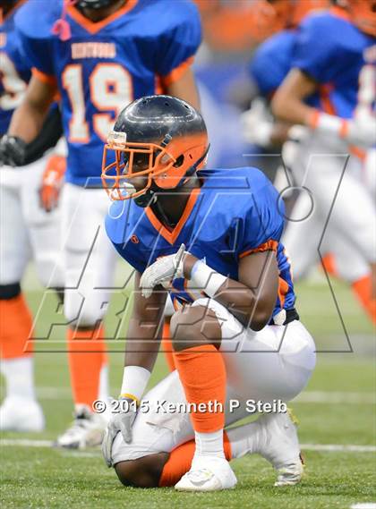 Thumbnail 2 in Kentwood vs. Haynesville (LHSAA Class 1A Final)   photogallery.