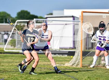 Thumbnail 2 in Cuthbertson @ Porter Ridge photogallery.