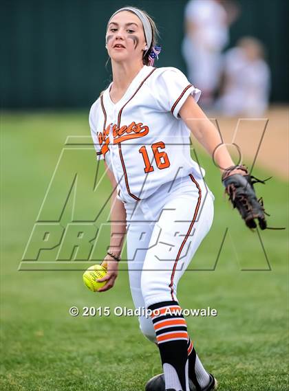 Thumbnail 1 in Highland Park @ Rockwall (UIL 6A Region II Area Playoff Game) photogallery.