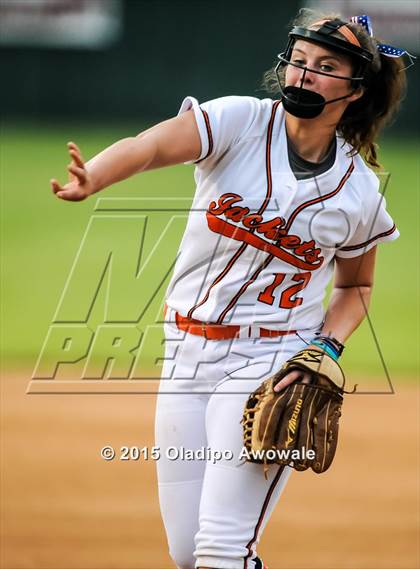 Thumbnail 3 in Highland Park @ Rockwall (UIL 6A Region II Area Playoff Game) photogallery.