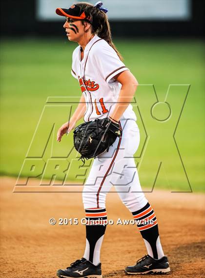 Thumbnail 3 in Highland Park @ Rockwall (UIL 6A Region II Area Playoff Game) photogallery.