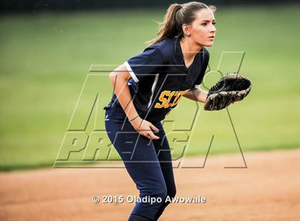 Thumbnail 2 in Highland Park @ Rockwall (UIL 6A Region II Area Playoff Game) photogallery.