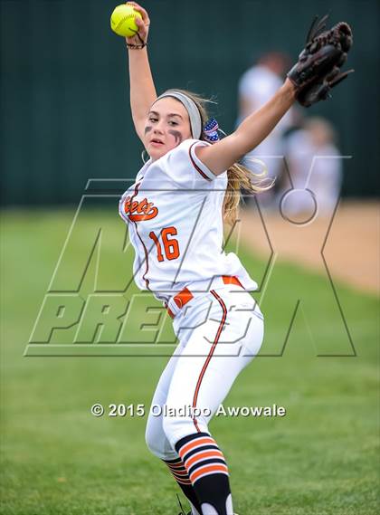 Thumbnail 3 in Highland Park @ Rockwall (UIL 6A Region II Area Playoff Game) photogallery.