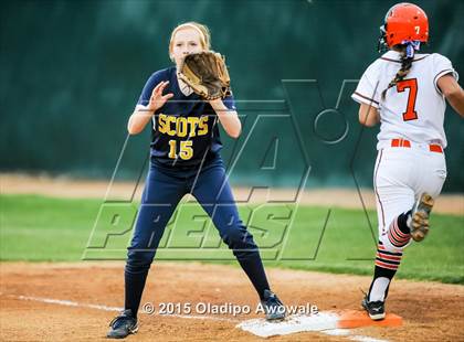 Thumbnail 1 in Highland Park @ Rockwall (UIL 6A Region II Area Playoff Game) photogallery.