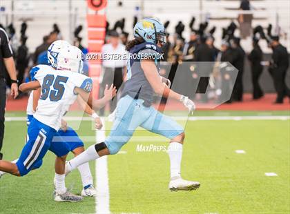 Thumbnail 1 in McAllen Memorial vs. Lanier (UIL 5A Area Playoffs) photogallery.