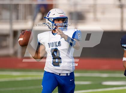Thumbnail 3 in McAllen Memorial vs. Lanier (UIL 5A Area Playoffs) photogallery.