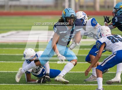 Thumbnail 3 in McAllen Memorial vs. Lanier (UIL 5A Area Playoffs) photogallery.