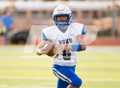 Thumbnail 3 in McAllen Memorial vs. Lanier (UIL 5A Area Playoffs) photogallery.