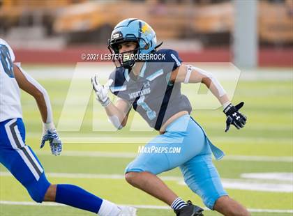 Thumbnail 2 in McAllen Memorial vs. Lanier (UIL 5A Area Playoffs) photogallery.