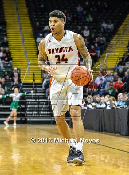 Thumbnail 1 in Mason vs. Wilmington (OHSAA Southwest Sectional Playoff) photogallery.