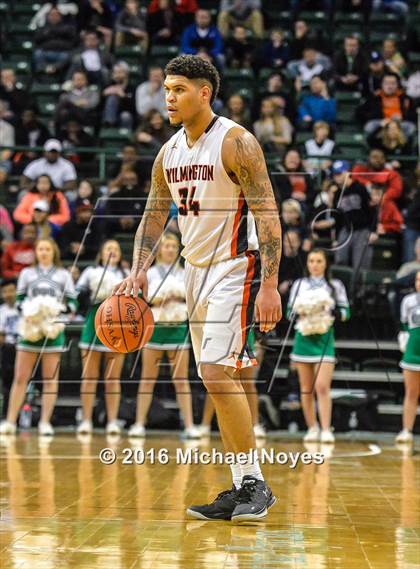 Thumbnail 2 in Mason vs. Wilmington (OHSAA Southwest Sectional Playoff) photogallery.