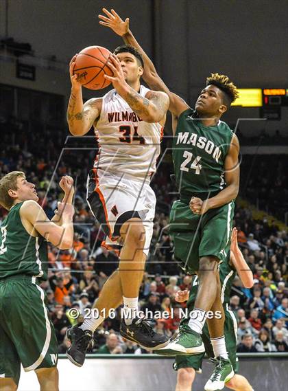 Thumbnail 3 in Mason vs. Wilmington (OHSAA Southwest Sectional Playoff) photogallery.