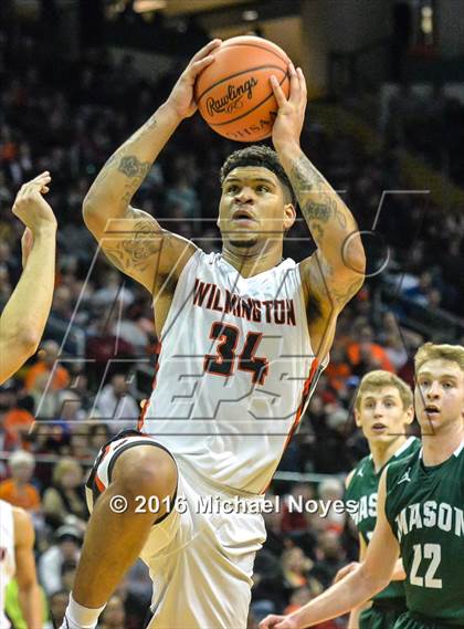 Thumbnail 1 in Mason vs. Wilmington (OHSAA Southwest Sectional Playoff) photogallery.