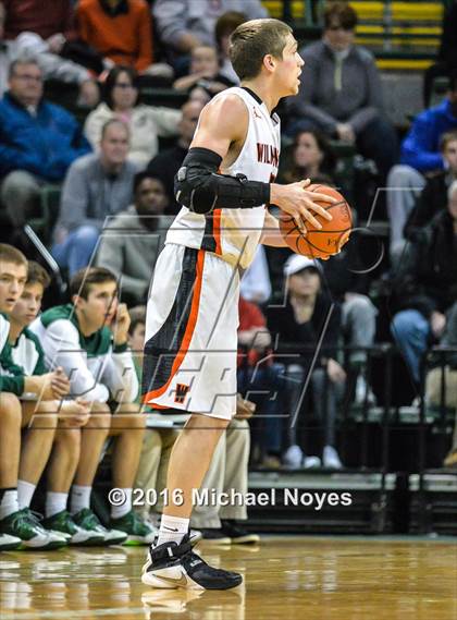 Thumbnail 1 in Mason vs. Wilmington (OHSAA Southwest Sectional Playoff) photogallery.