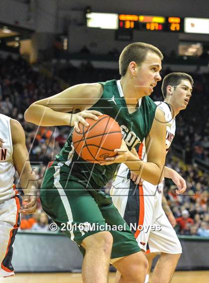Thumbnail 3 in Mason vs. Wilmington (OHSAA Southwest Sectional Playoff) photogallery.