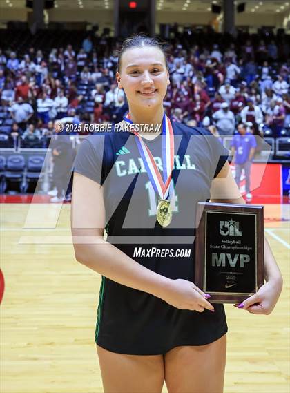 Thumbnail 2 in Southlake Carroll vs. Austin (UIL 6A D2 Volleyball Medal Ceremony) photogallery.