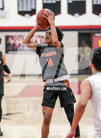 Thumbnail 1 in Monte Vista vs. Pittsburg (CIF NCS D1 1st Round) photogallery.
