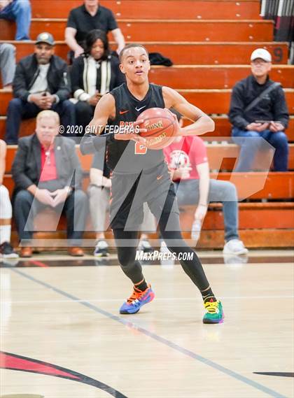 Thumbnail 2 in Monte Vista vs. Pittsburg (CIF NCS D1 1st Round) photogallery.