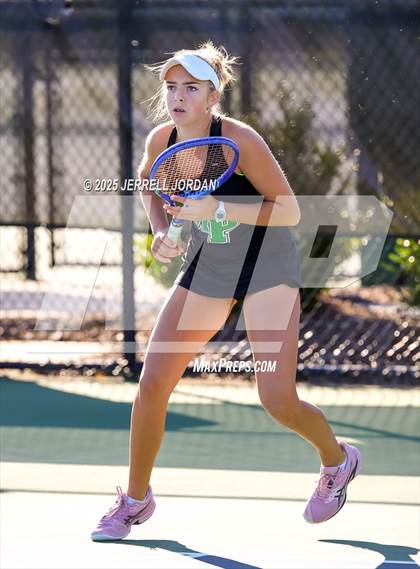 Thumbnail 1 in Myers Park vs Hoggard (NCHSAA 8A Dual Team Final) photogallery.