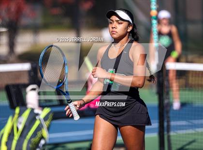 Thumbnail 2 in Myers Park vs Hoggard (NCHSAA 8A Dual Team Final) photogallery.