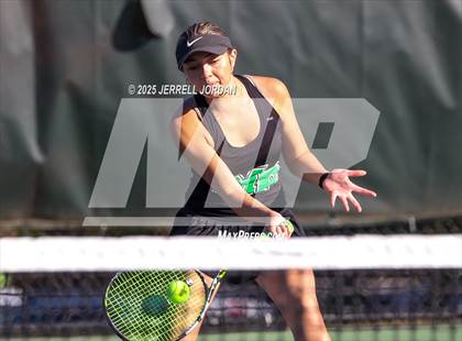 Thumbnail 3 in Myers Park vs Hoggard (NCHSAA 8A Dual Team Final) photogallery.