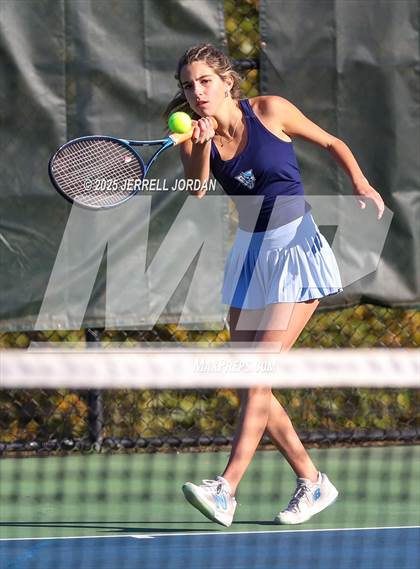 Thumbnail 3 in Myers Park vs Hoggard (NCHSAA 8A Dual Team Final) photogallery.