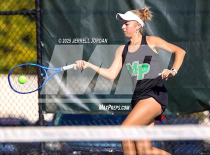 Thumbnail 1 in Myers Park vs Hoggard (NCHSAA 8A Dual Team Final) photogallery.
