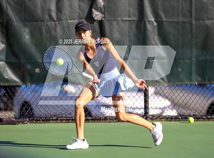 Thumbnail 2 in Myers Park vs Hoggard (NCHSAA 8A Dual Team Final) photogallery.