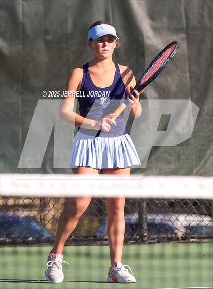 Thumbnail 2 in Myers Park vs Hoggard (NCHSAA 8A Dual Team Final) photogallery.