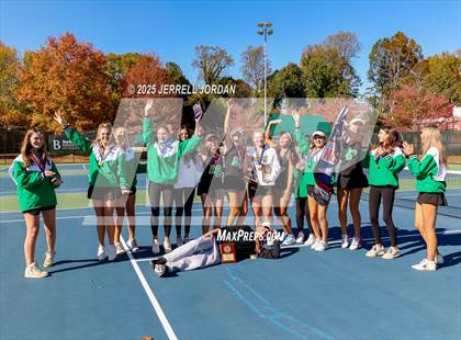 Thumbnail 2 in Myers Park vs Hoggard (NCHSAA 8A Dual Team Final) photogallery.