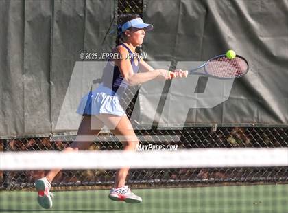 Thumbnail 3 in Myers Park vs Hoggard (NCHSAA 8A Dual Team Final) photogallery.