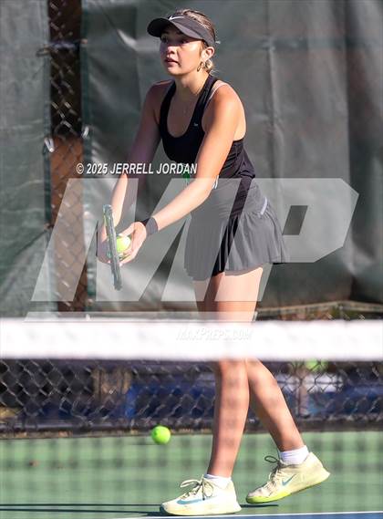 Thumbnail 2 in Myers Park vs Hoggard (NCHSAA 8A Dual Team Final) photogallery.