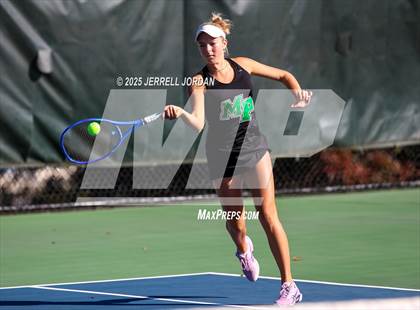 Thumbnail 3 in Myers Park vs Hoggard (NCHSAA 8A Dual Team Final) photogallery.