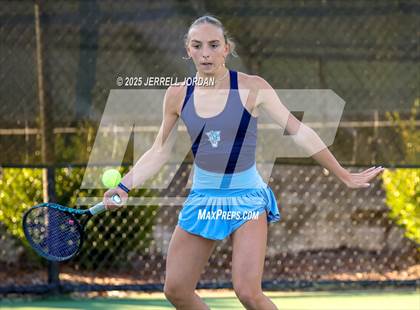 Thumbnail 1 in Myers Park vs Hoggard (NCHSAA 8A Dual Team Final) photogallery.