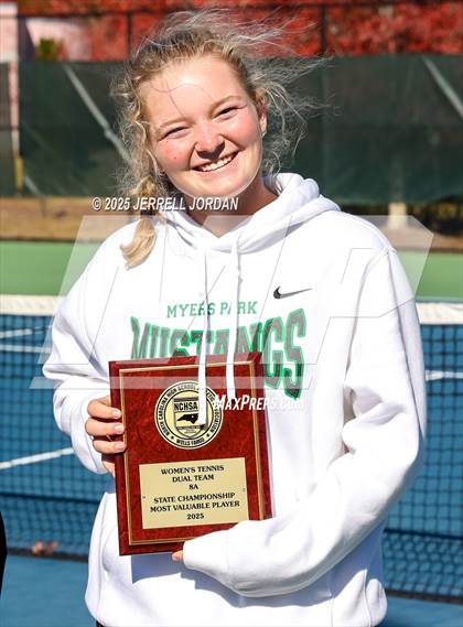 Thumbnail 1 in Myers Park vs Hoggard (NCHSAA 8A Dual Team Final) photogallery.