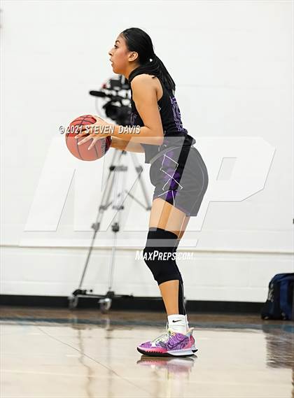 Thumbnail 1 in Red Rock vs. Pima (AIA 2A Final) photogallery.