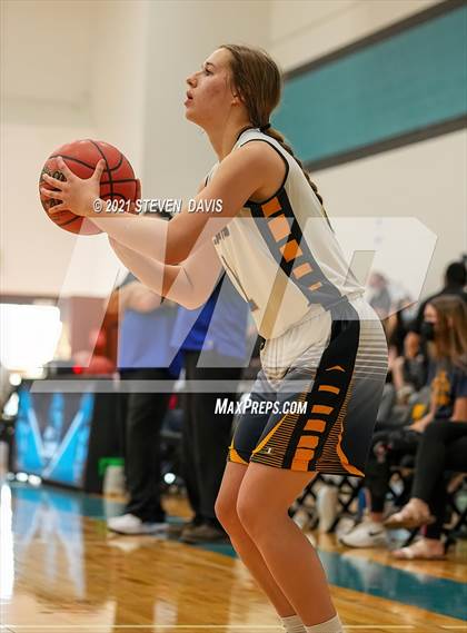 Thumbnail 3 in Red Rock vs. Pima (AIA 2A Final) photogallery.