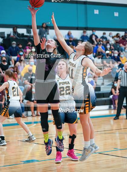 Thumbnail 1 in Red Rock vs. Pima (AIA 2A Final) photogallery.