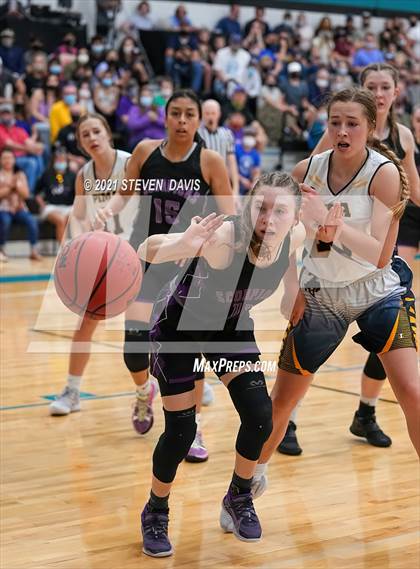Thumbnail 3 in Red Rock vs. Pima (AIA 2A Final) photogallery.