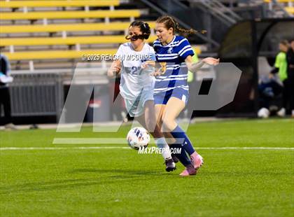 Thumbnail 1 in Chippewa vs Madeira (OHSAA Division V Final) photogallery.