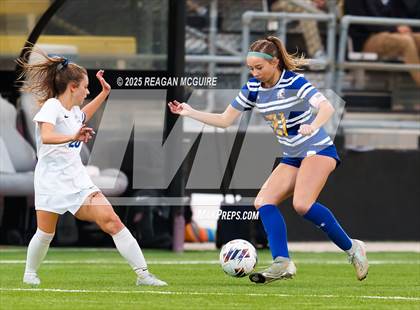 Thumbnail 1 in Chippewa vs Madeira (OHSAA Division V Final) photogallery.