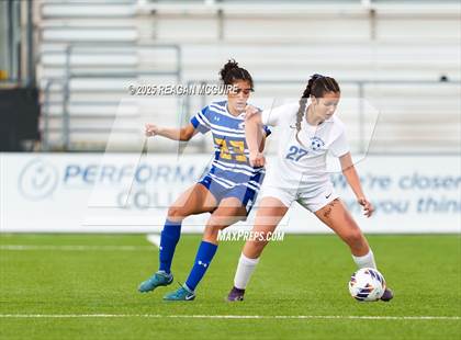 Thumbnail 3 in Chippewa vs Madeira (OHSAA Division V Final) photogallery.