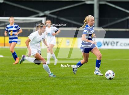 Thumbnail 3 in Chippewa vs Madeira (OHSAA Division V Final) photogallery.