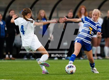 Thumbnail 1 in Chippewa vs Madeira (OHSAA Division V Final) photogallery.